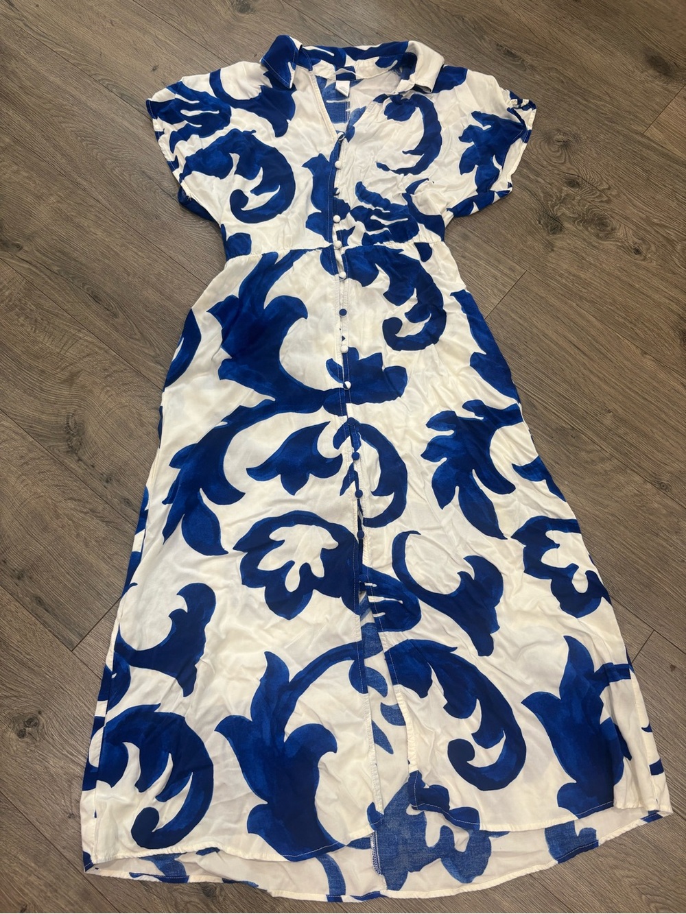 H&M White and Blue Button-Front Maxi Dress